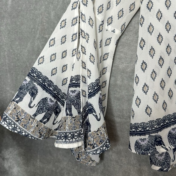 Live & Truth Large Shirt Top White Paisley Slit Long Sleeve Keyhole Scoop Neck - Picture 5 of 9